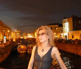 Tasha, 51, Porto