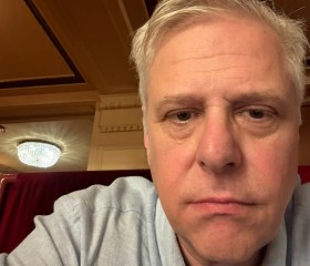 Collins Robert, 66, Chicago