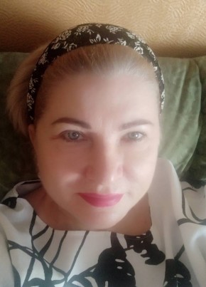 Olga, 63, Russia, Saint Petersburg