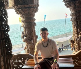 Vladislav, 20, Busan