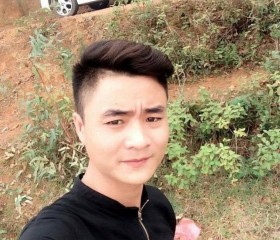 David, 18, Hanoi