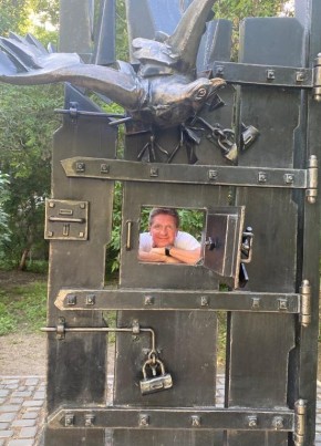 Vasiliy, 56, Russia, Omsk