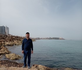 Akmal, 44, Beersheba