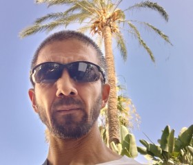 Nurik, 40, Marbella