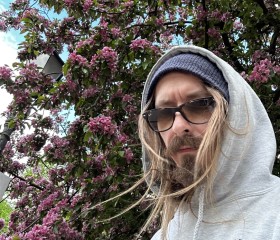 Alex, 37, Helsinki