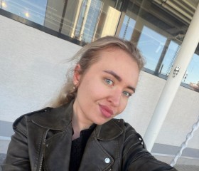 Adelina, 26, Hong Kong