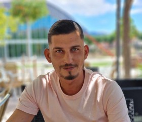 Florin, 34, Barcelona