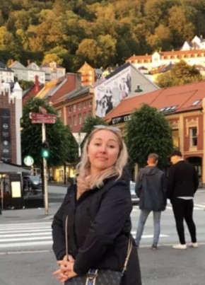 Alice, 49, Russia, Moscow
