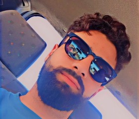 mohamad, 20, Benghazi