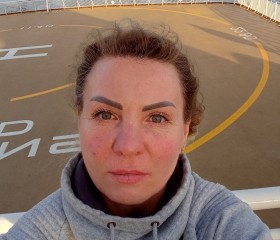 NATALIIA, 47, Bergen