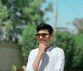 hamza, 18, Seoul