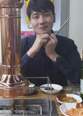 Petr, 46, Republic of Korea, Kimhae