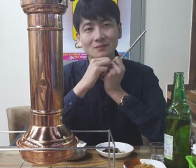 Petr, 46, Kimhae