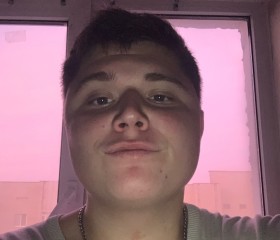 Mikhail, 20, Moscow