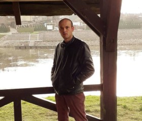 Gheorghe, 34, Prague