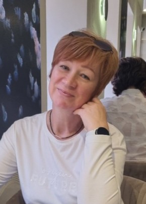 Alena, 61, Russia, Saint Petersburg