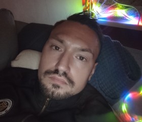 Filip Andjelic, 32, Goeteborg