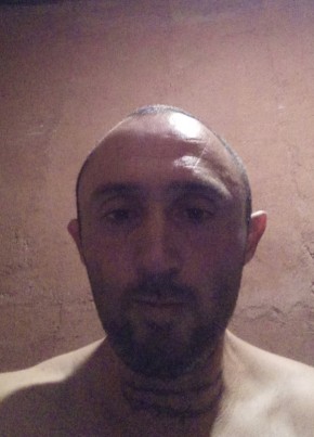 Seba, 18, Argentina, Mendoza