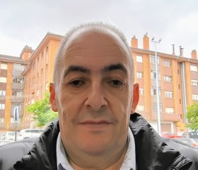 Carlos, 60, Mieres