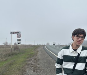 Sergey, 19, Shanghai