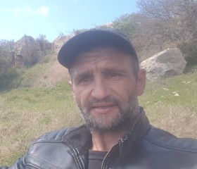 Felix, 47, Paphos