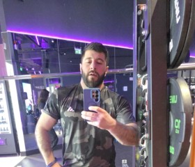 Nik, 29, Porto