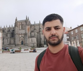 Hari, 29, Lyon