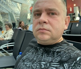 Vitaliy, 47, Maladzyechna