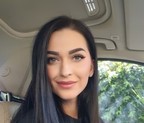 Lana, 38, Melbourne