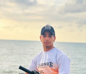 حسام, 18, Tripoli