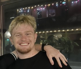 Ryan, 18, Perth