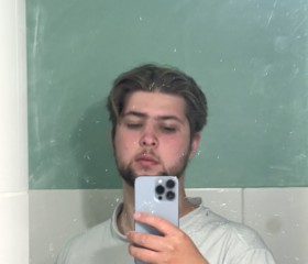 Maksim, 23, Prague