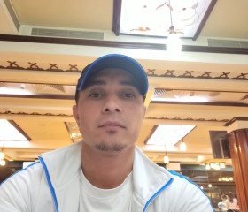 Dilmurod S, 36, Tashkent