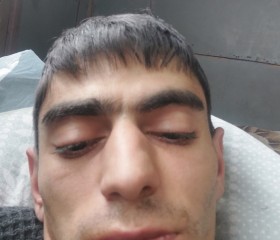 Daniel, 31, Yerevan
