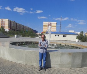 Aram, 52, Gyumri