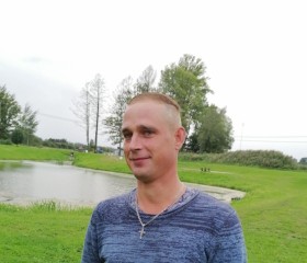 ILYA V. B, 41, Tartu
