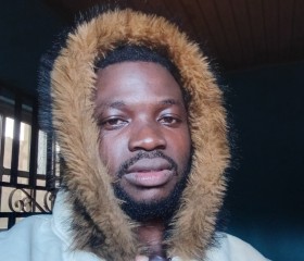 Linus, 28, New York City
