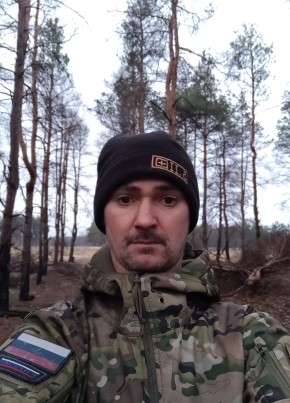 Artyem Bolotnov, 37, Philippines, Manila