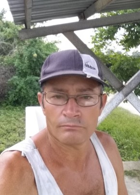 Emisenio, 50, Cuba, Havana