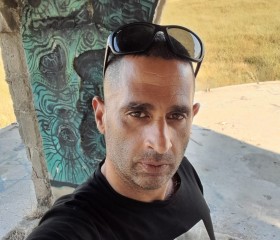 יניב, 44, Rishon LeZiyyon