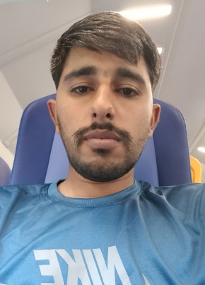 Ali, 25, Italy, Lodi