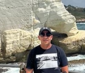 Kostya, 42, Rishon LeZiyyon
