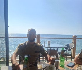 Artur, 26, Fabijoniskes