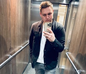 Aleksandr, 21, Alanya