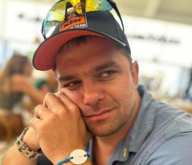 Sergey Sajin, 36, Montreal