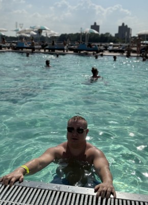 Aleksey, 39, Russia, Khimki