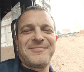 Ivan, 46, Koeln