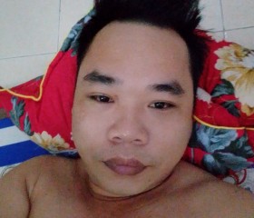 Hloc, 29, Ho Chi Minh City