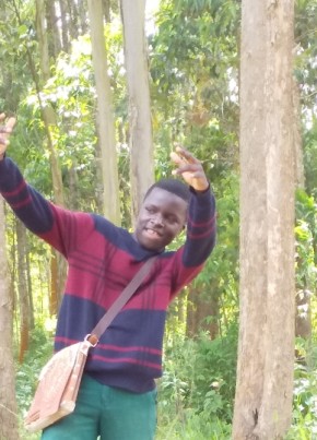 David, 19, Uganda, Masaka