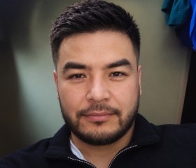 Bakha, 20, Istanbul